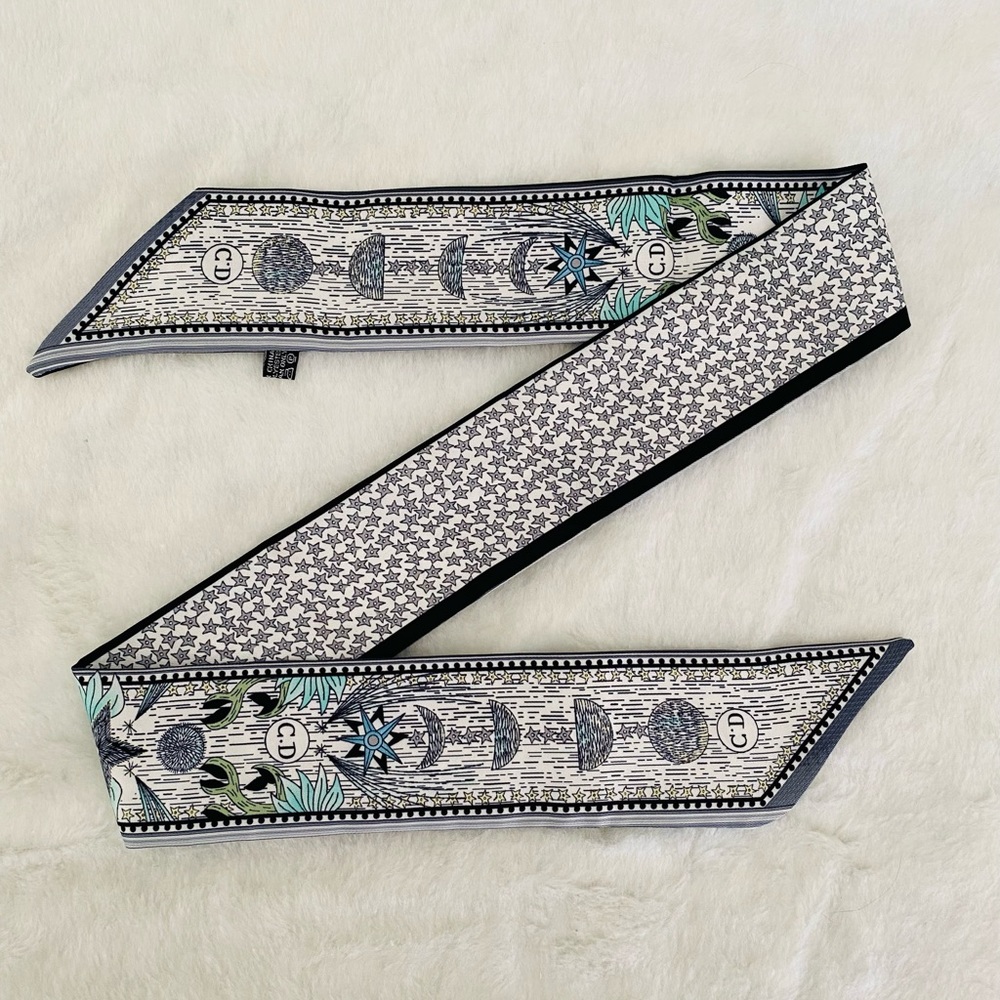 Double-Side Printed Scarf